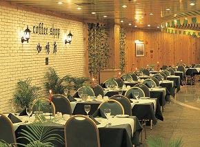 pearl rivergarden4.jpg